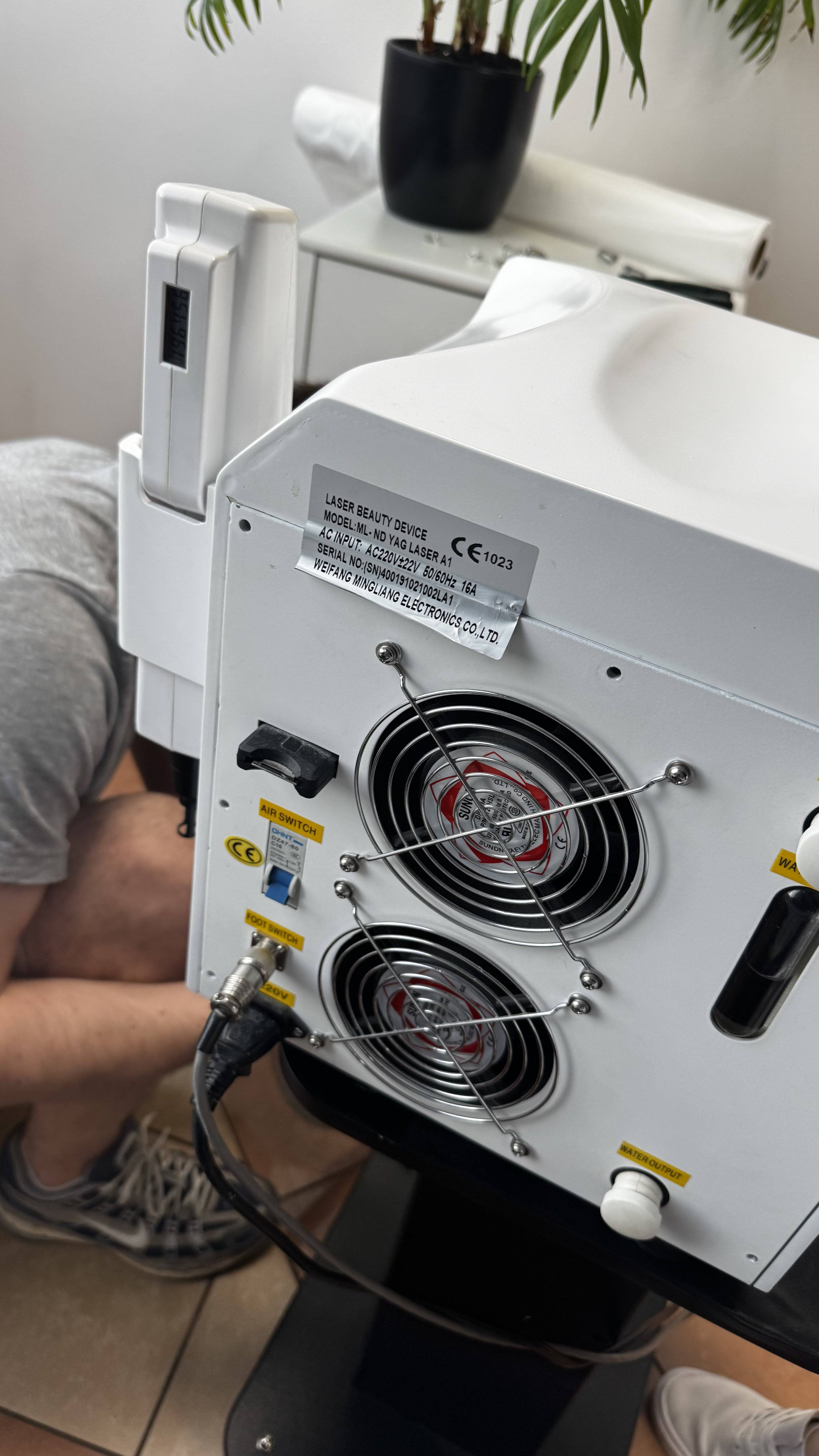 Techniczne czyszczenie lasera ND:YAG do usuwania tatuażu